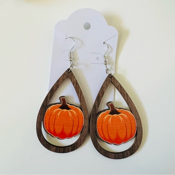 New Fall Thanksgiving Pumpkin Earrings - Picture 1 of 1